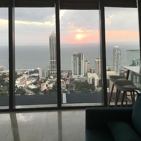 Altair Luxury Colombo By Miracle Apartamento Exterior foto